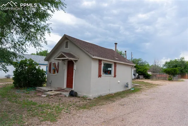 $750,000 | 325 South Santa Fe Avenue, Unit 13, Fountain, CO 80817