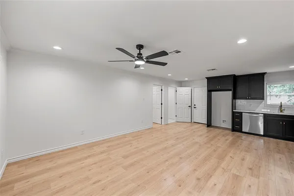 $232,900 | 611 North Rita Street, Lacy-Lakeview, TX 76705