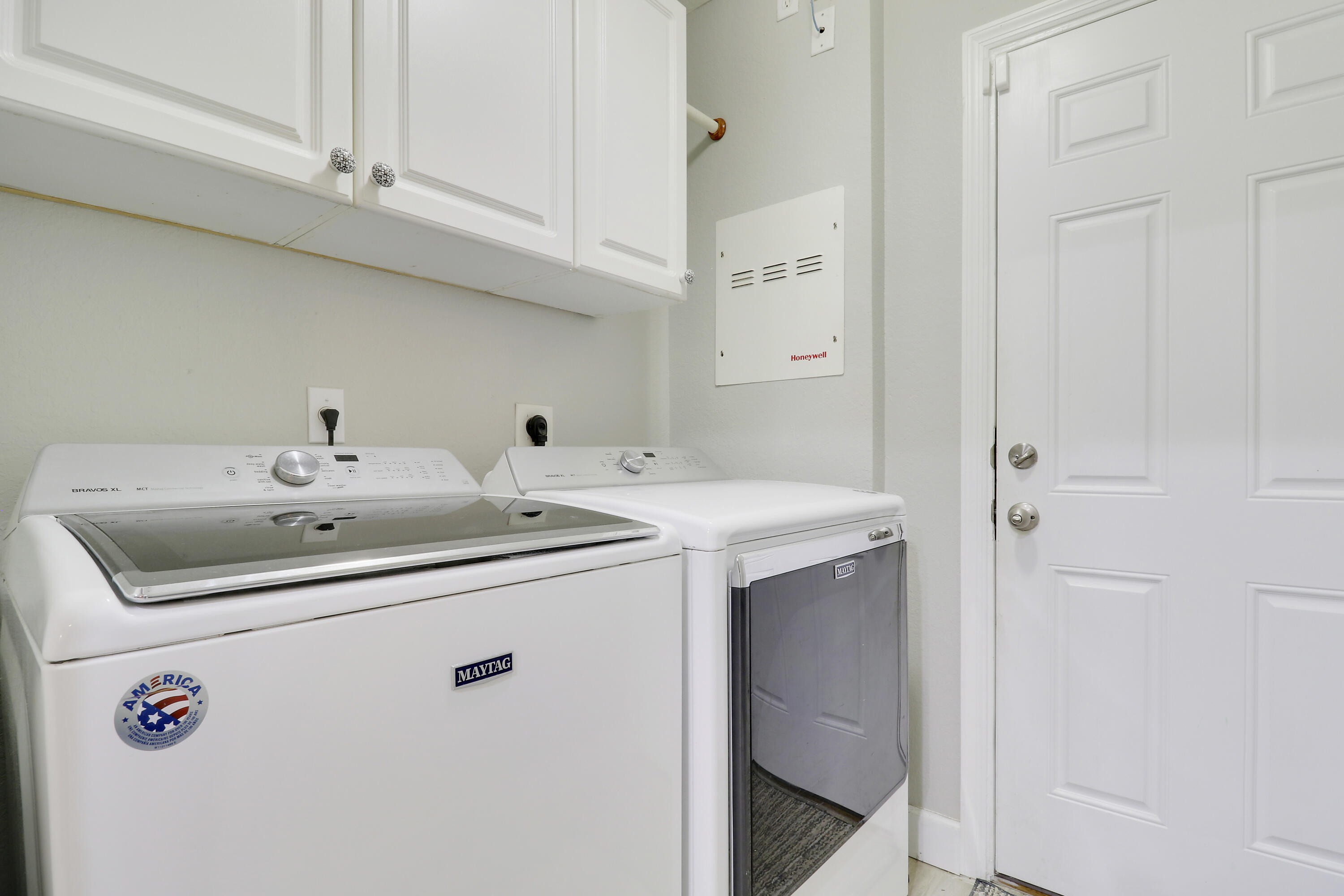 1991 Southeast Oldsmar Road Port St. Lucie, FL 34952 - Photo 39 of 43 Laundry