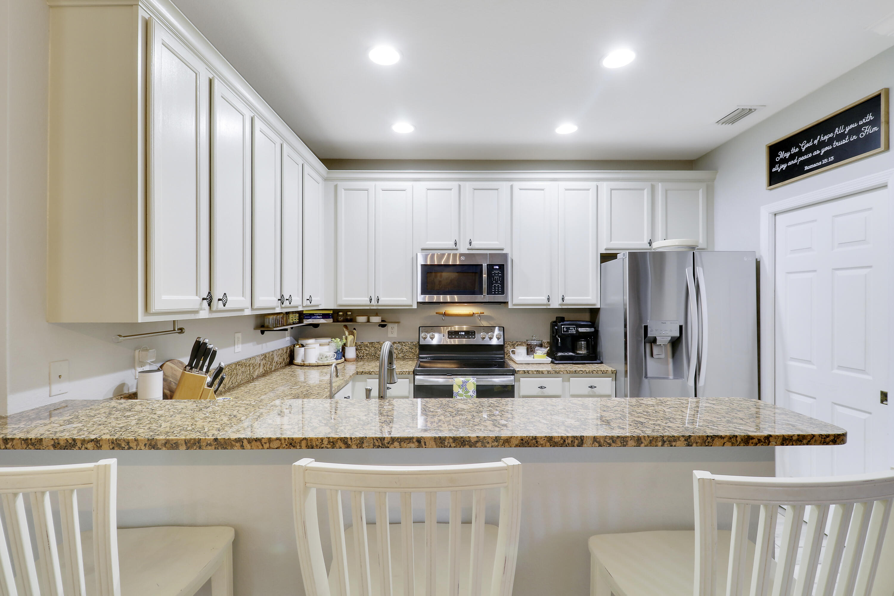 1991 Southeast Oldsmar Road Port St. Lucie, FL 34952 - Photo 8 of 43 Kitchen