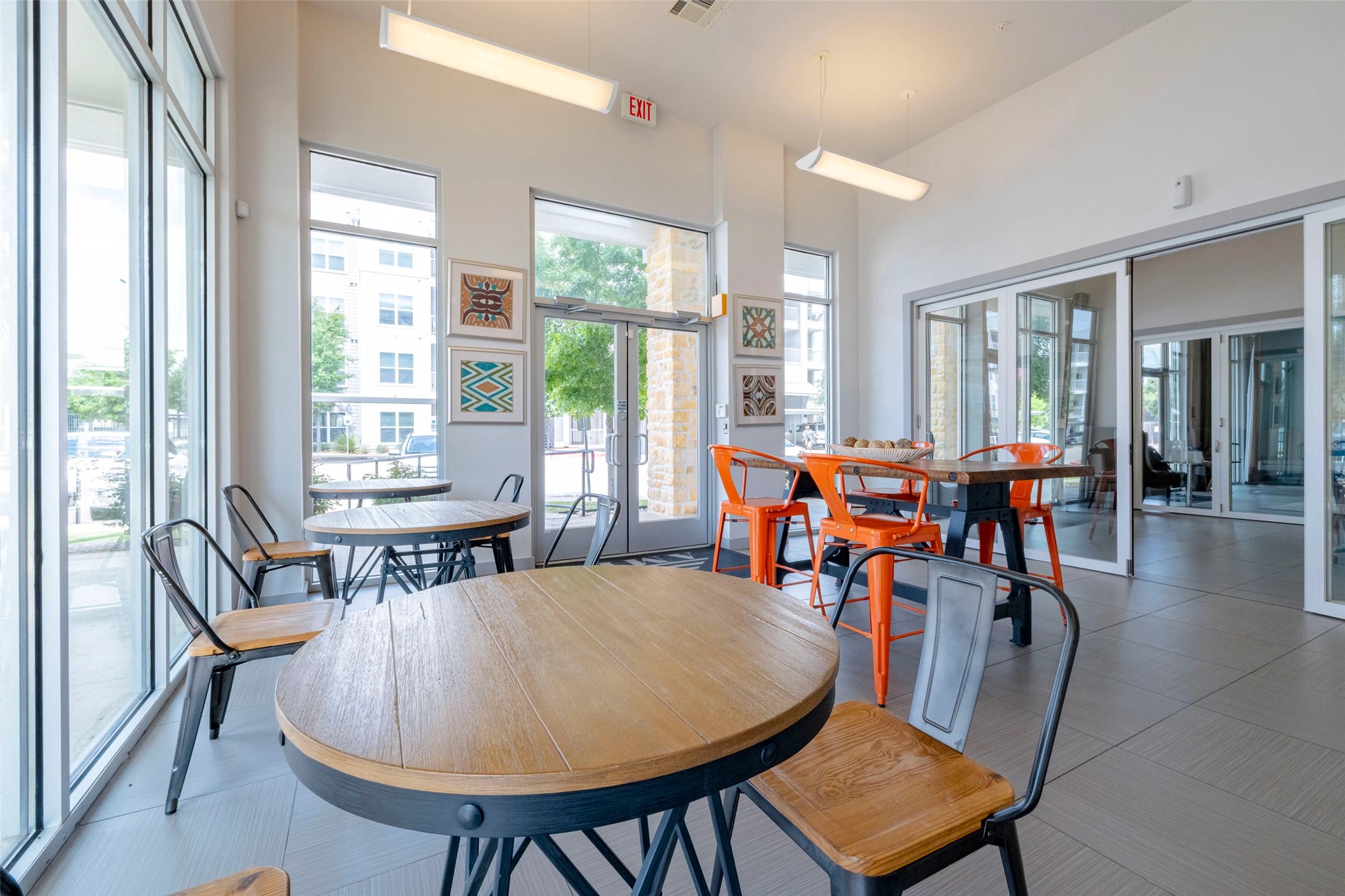 5605 Springdale Road, Unit 333402 Austin, TX 78723 - Photo 30 of 36 Up to 8 weeks free rent and waiving the standard deposit with approved credit and landlord verification.