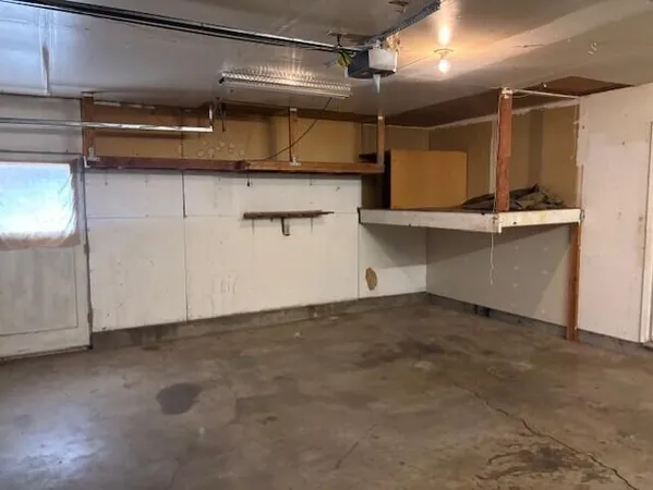 a view of a room with shelf