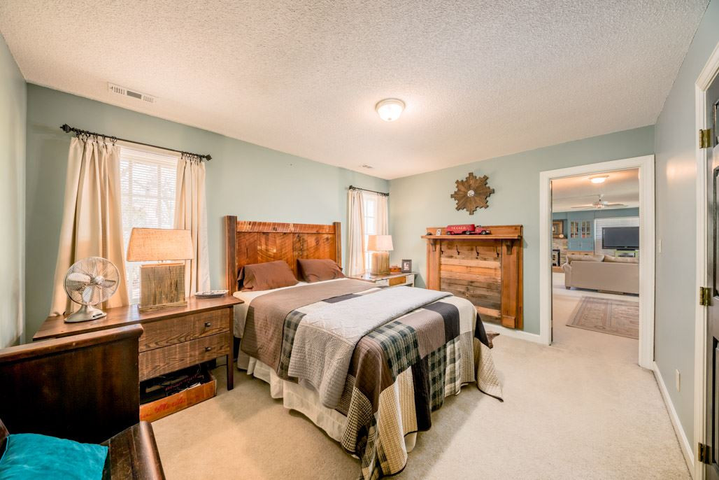 6108 Wolverhampton Drive Raleigh, NC 27603 - Photo 28 of 30 Bedroom 3