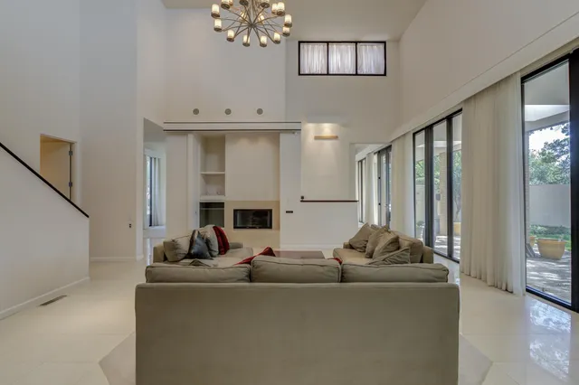 a view of walk in closet