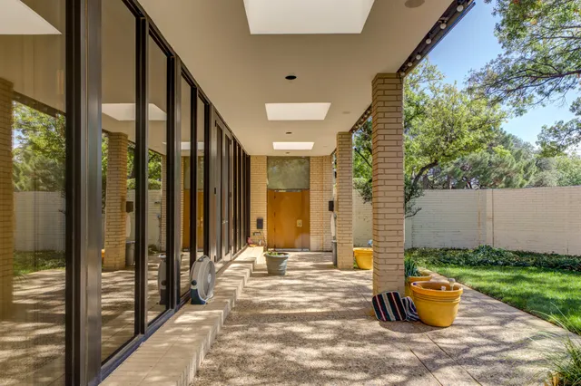 $810,000 | 9602 Savannah Avenue, Lubbock, TX 79424