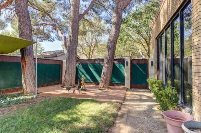 $810,000 | 9602 Savannah Avenue, Lubbock, TX 79424