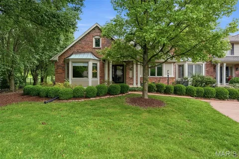 $739,000 | 14300 Open Meadow Court East, Chesterfield, MO 63017