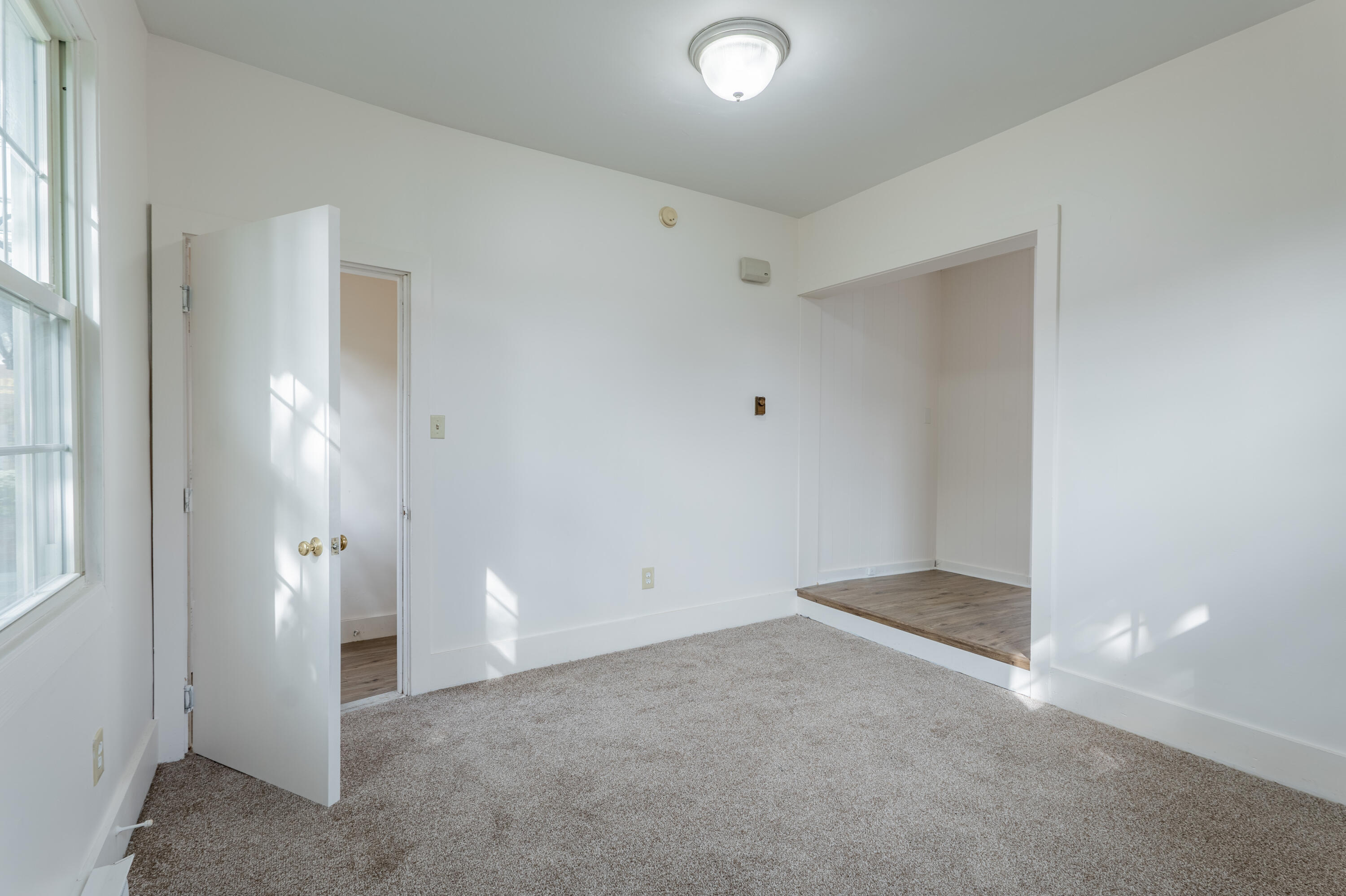 815 Stevens Avenue Portland, ME 04103 - Photo 14 of 17 815 Stevens Ave Portland-80