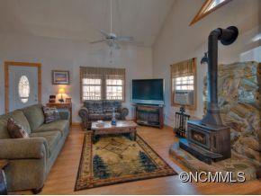 847 Timbuktu Road Sylva, NC 28779 - Photo 4 of 18 Gallery Image 4
