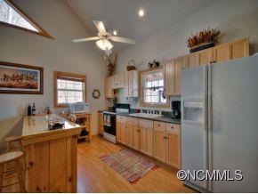 847 Timbuktu Road Sylva, NC 28779 - Photo 7 of 18 Gallery Image 7