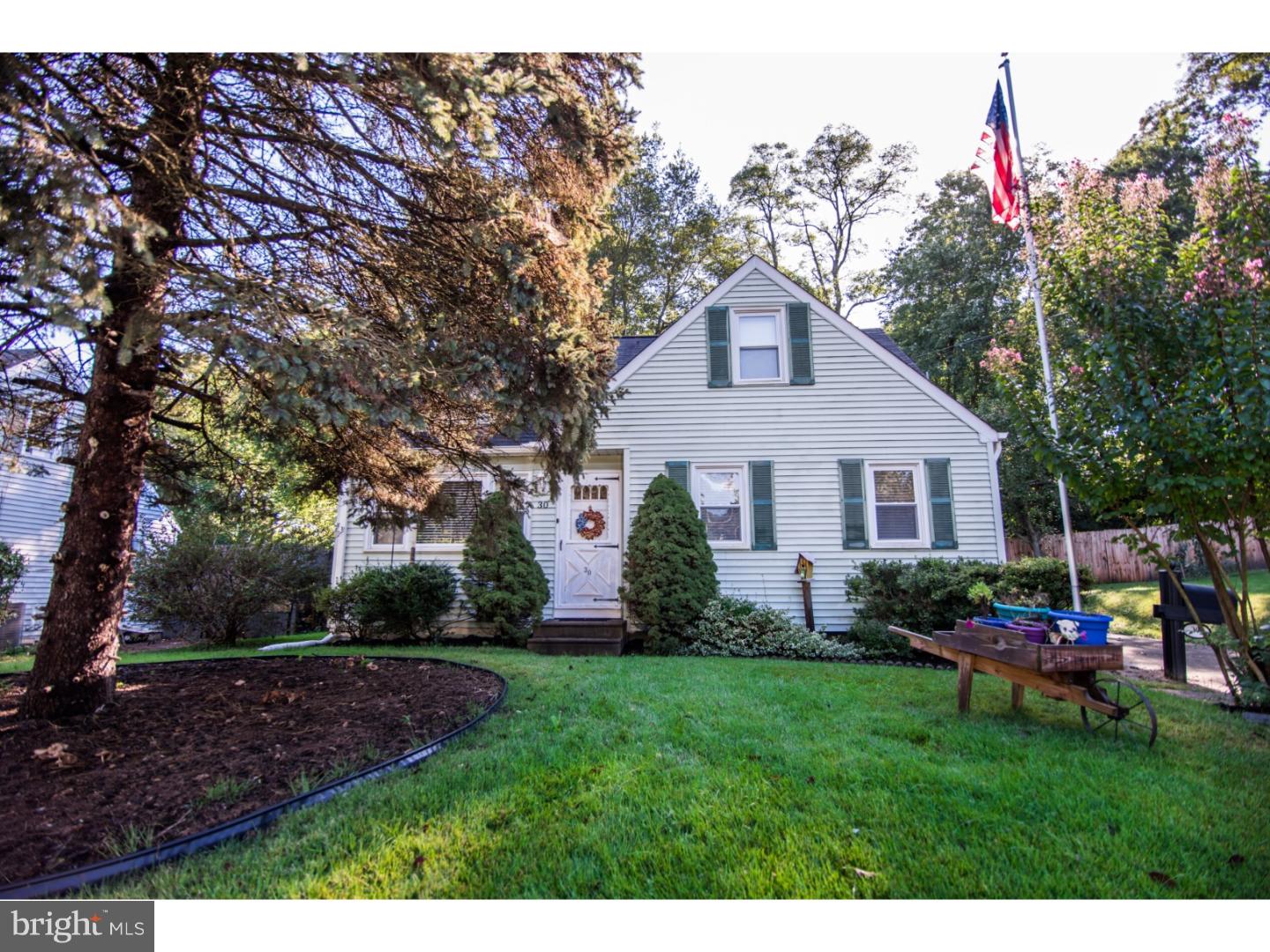30 Ridgley Street Mount Holly, NJ 08060 - Photo 1 of 25