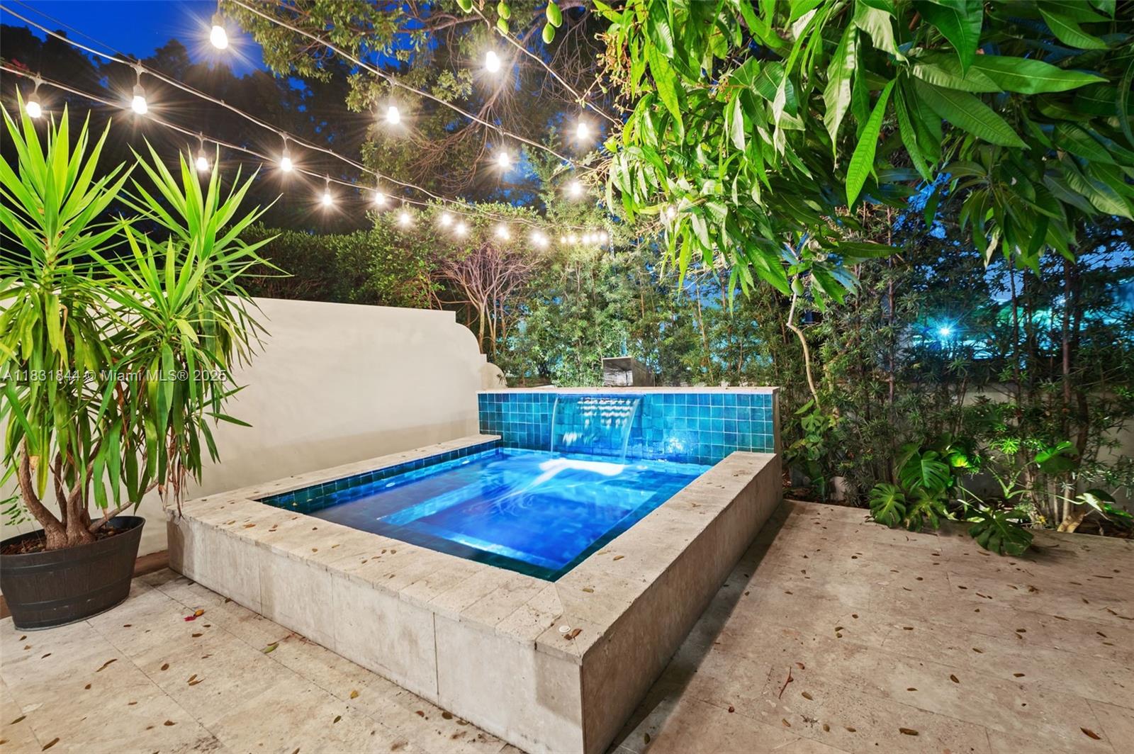 7560 Southwest 56th Court Miami, FL 33143 - Photo 22 of 60 a view of a backyard