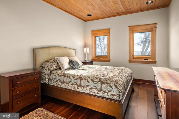 $3,900,000 | 5711 Waterside Drive, Berlin, MD 21811