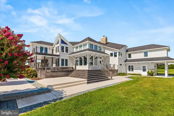 $3,900,000 | 5711 Waterside Drive, Berlin, MD 21811