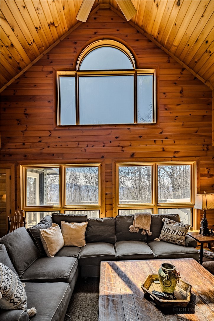 105 Skiloft Road Beech Mountain, NC 28604 - Photo 37 of 44