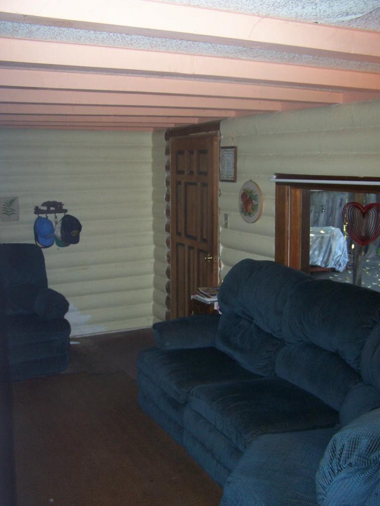 4459 East Bonnyview Road Redding, CA 96001 - Photo 4 of 10 living room