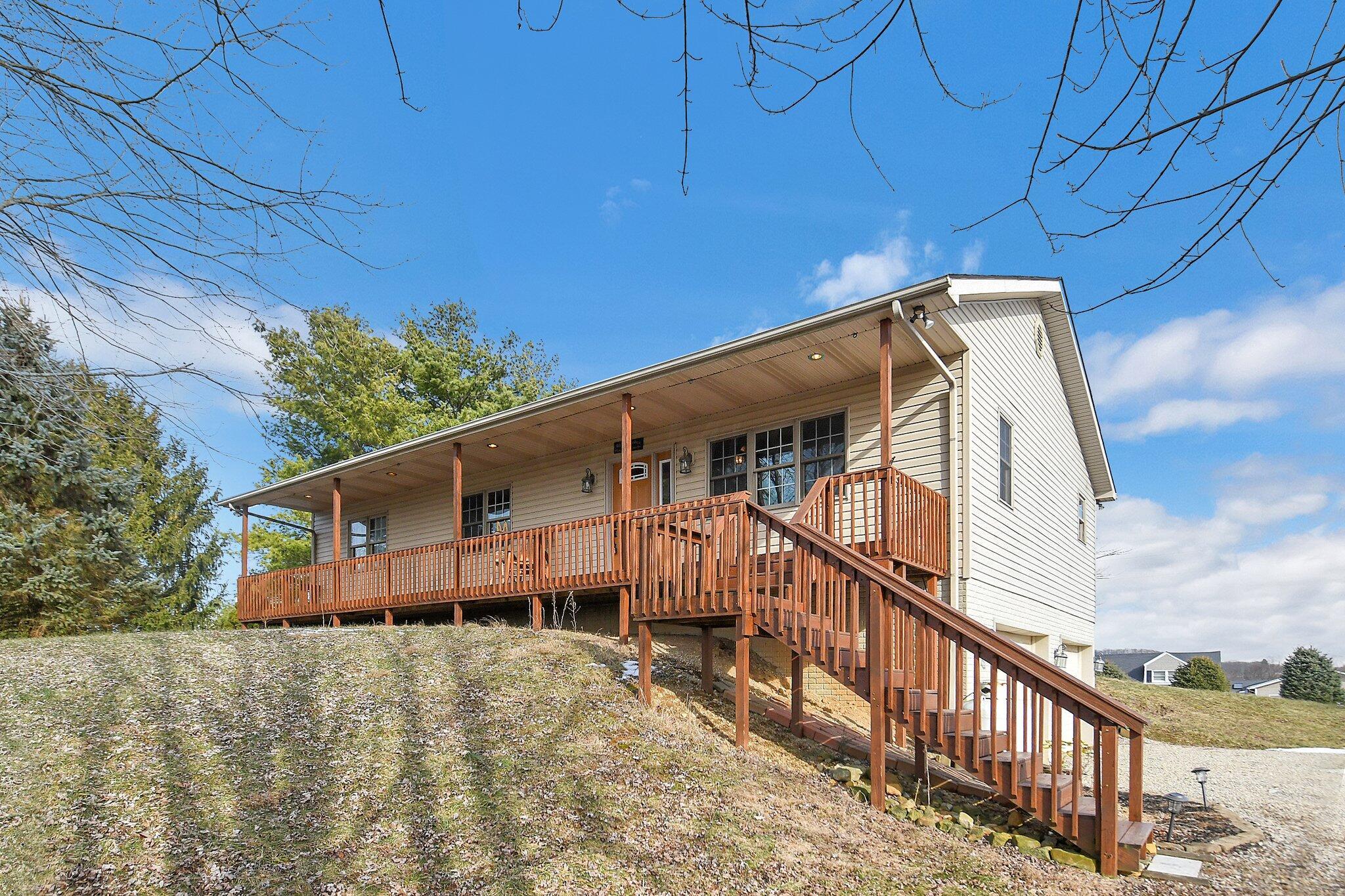 514 Roe Lane Kingston, OH 45644 - Photo 3 of 44 0B01E82B-CE4B-4FE1-AFF4-5AF6FCBBDE5F