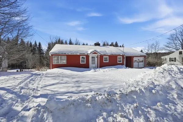 $325,000 | 47 Old Post Road, Worthington, MA 01098