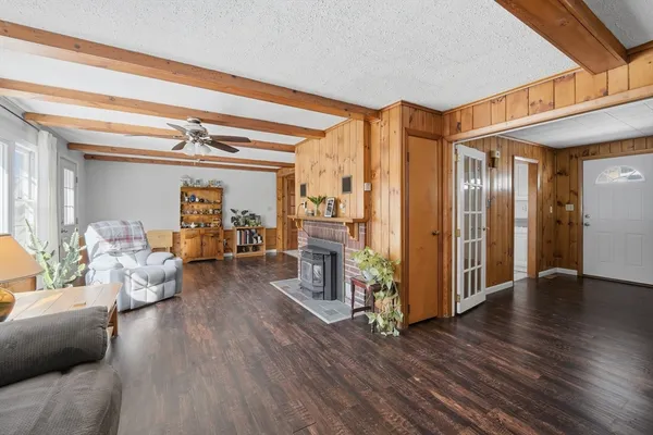 $325,000 | 47 Old Post Road, Worthington, MA 01098