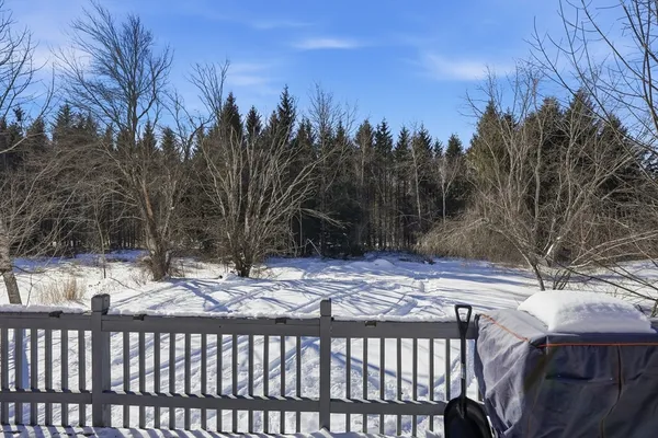 $325,000 | 47 Old Post Road, Worthington, MA 01098