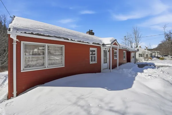 $325,000 | 47 Old Post Road, Worthington, MA 01098