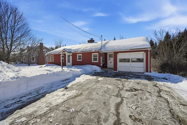 $325,000 | 47 Old Post Road, Worthington, MA 01098