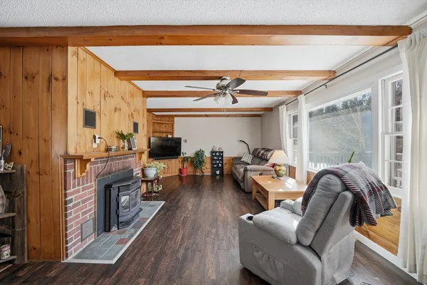 $325,000 | 47 Old Post Road, Worthington, MA 01098