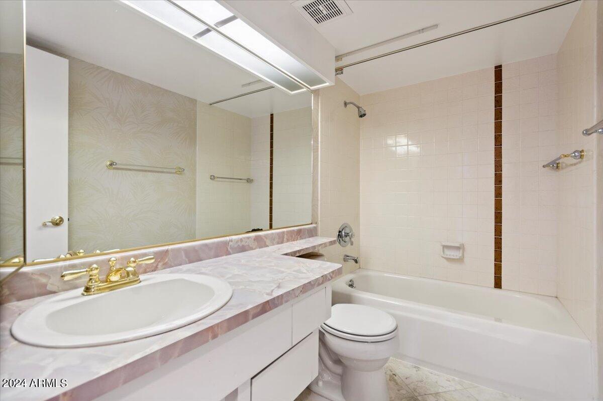 7930 East Camelback Road, Unit 501 Scottsdale, AZ 85251 - Photo 16 of 18 17-51016303