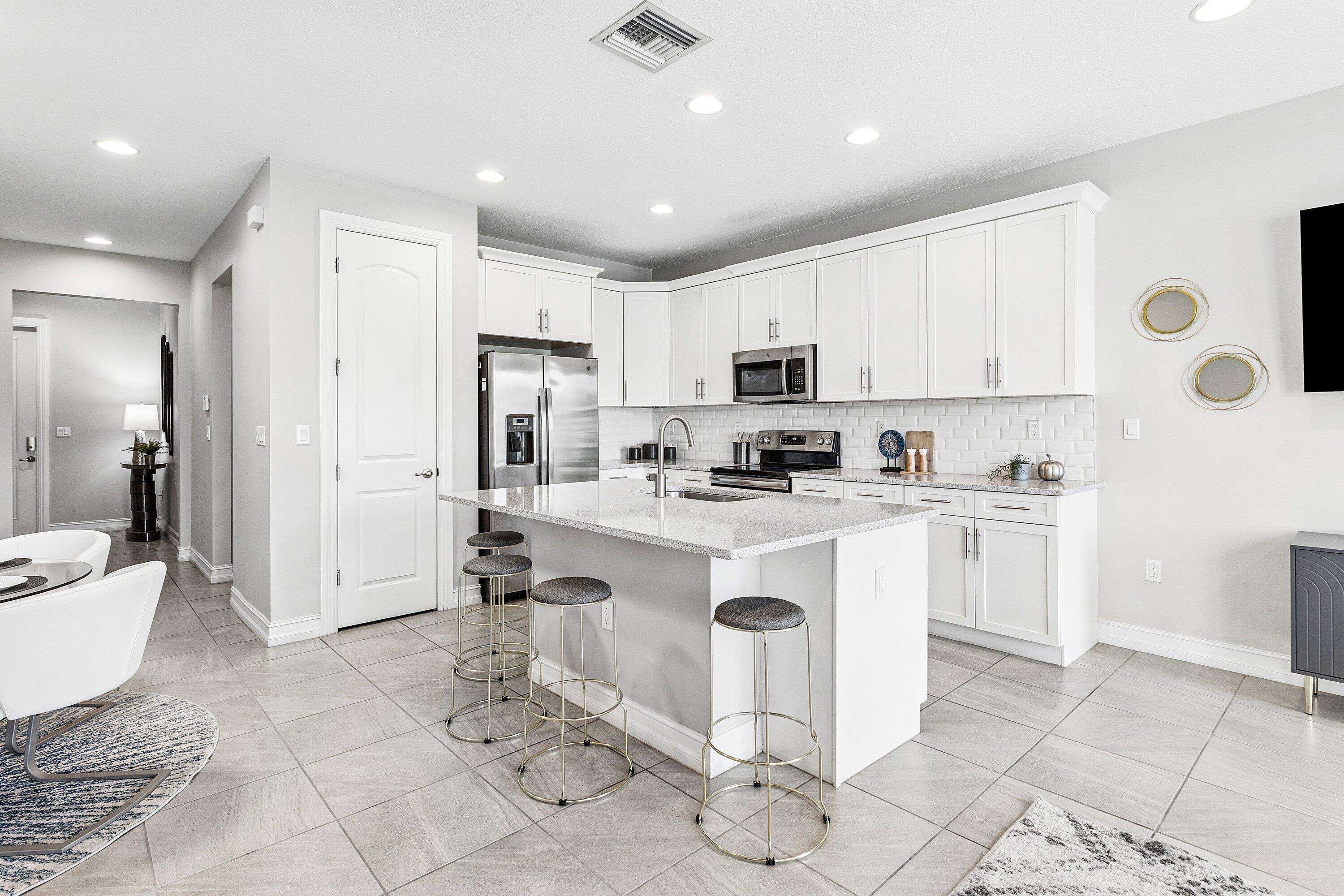 9928 Brickhill Drive Boca Raton, FL 33428 - Photo 6 of 24 008-9928BrickhillDrive-BocaRaton-FL-3342