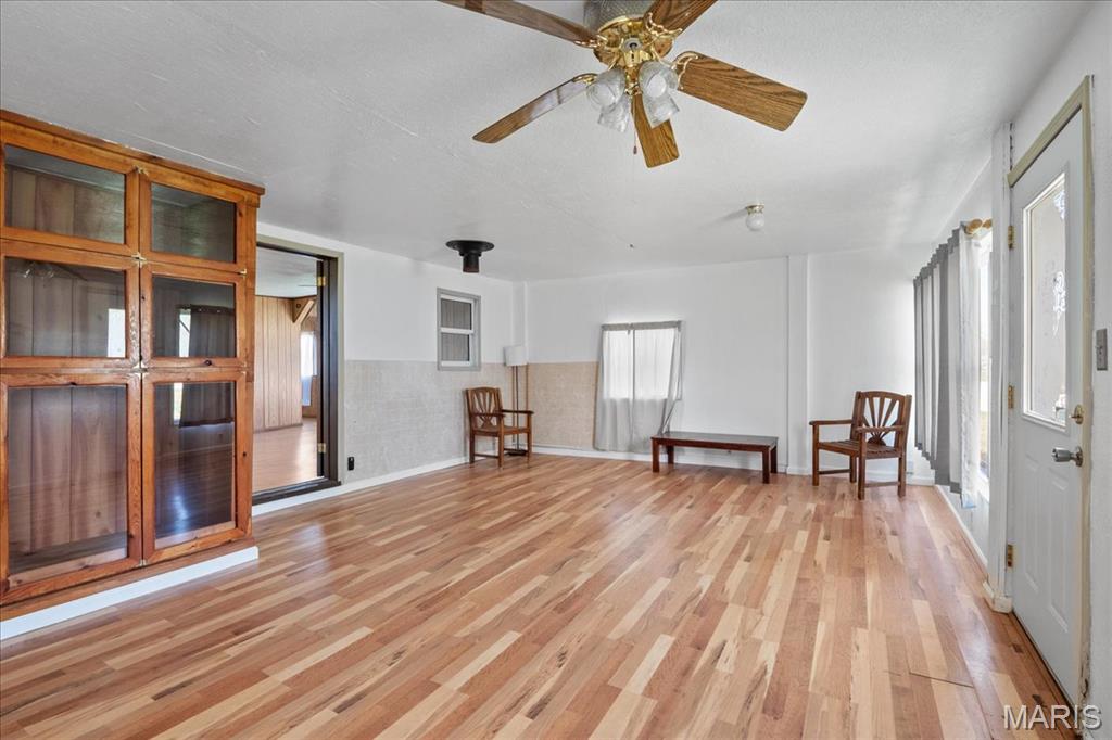 6202 Goeddeltown Road Waterloo, IL 62298 - Photo 4 of 15