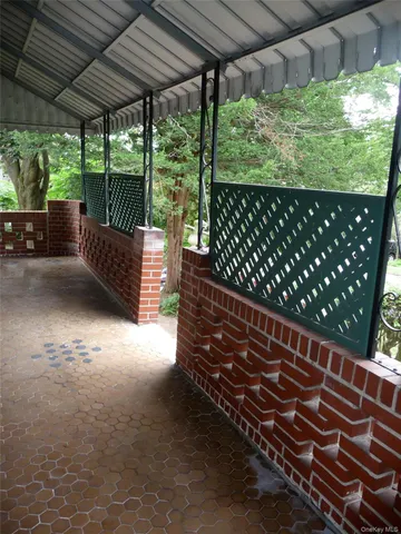 $3,500 | 231 Manorhaven Boulevard, Port Washington, NY 11050