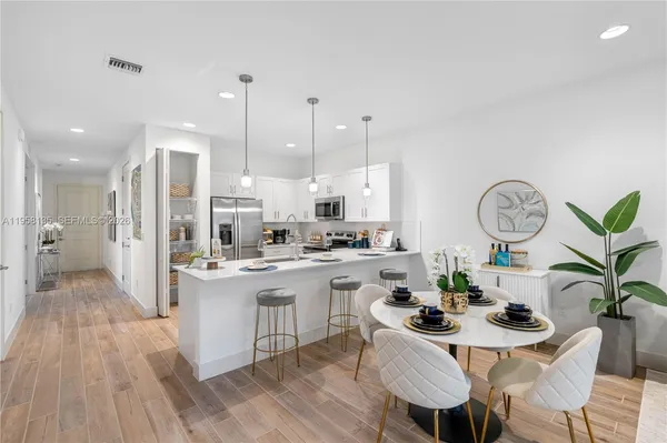 $3,827 | 7311 Ivory Spg Way, Unit LUMINOSA, Delray Beach, FL 33446