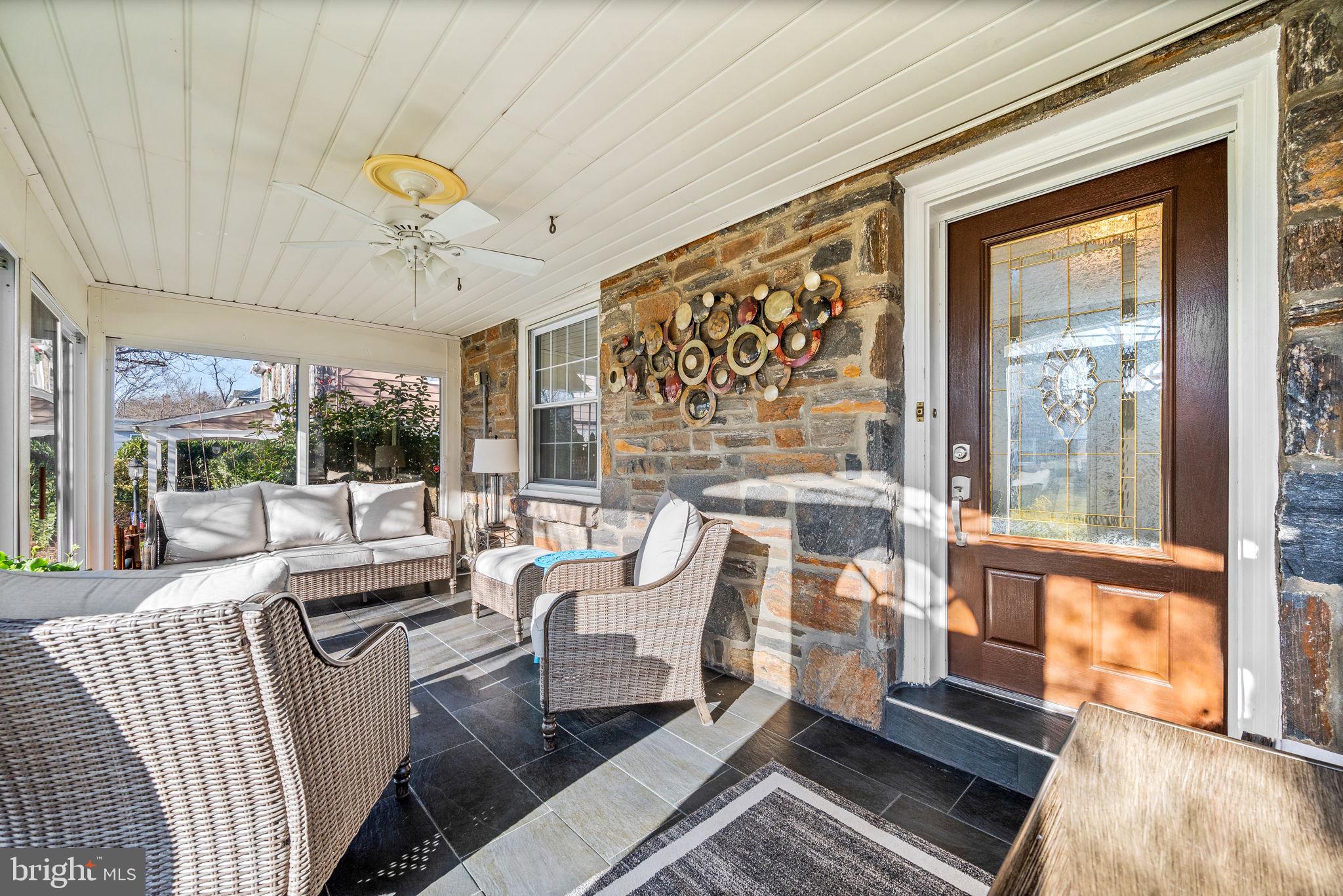 221 Brock Road Springfield, PA 19064 - Photo 4 of 33 4 SEASON - HEATED