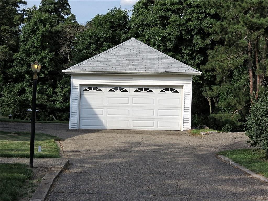 1921 Ridge Rd Extension Economy, PA 15003 - Photo 21 of 24 2 Stall Garage.
