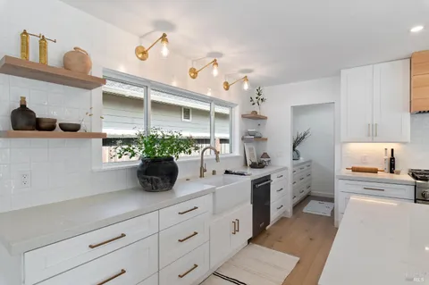 $4,200,000 | 209 Jamaica Street, Tiburon, CA 94920