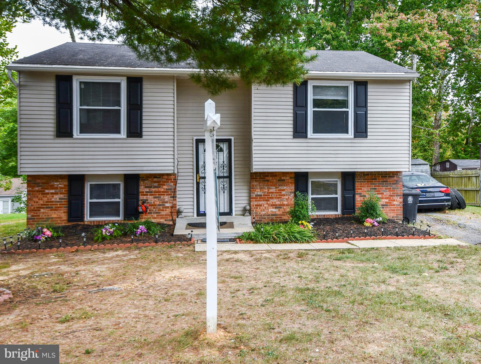 12608 Lunan Road Clinton, MD 20735 - Photo 2 of 39