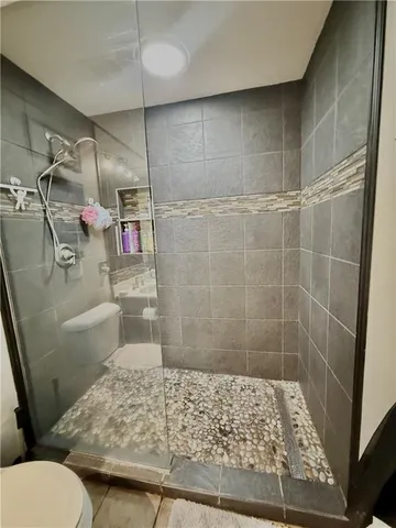 $570,000 | 25101 State Hwy EE, Maryville, MO 64468