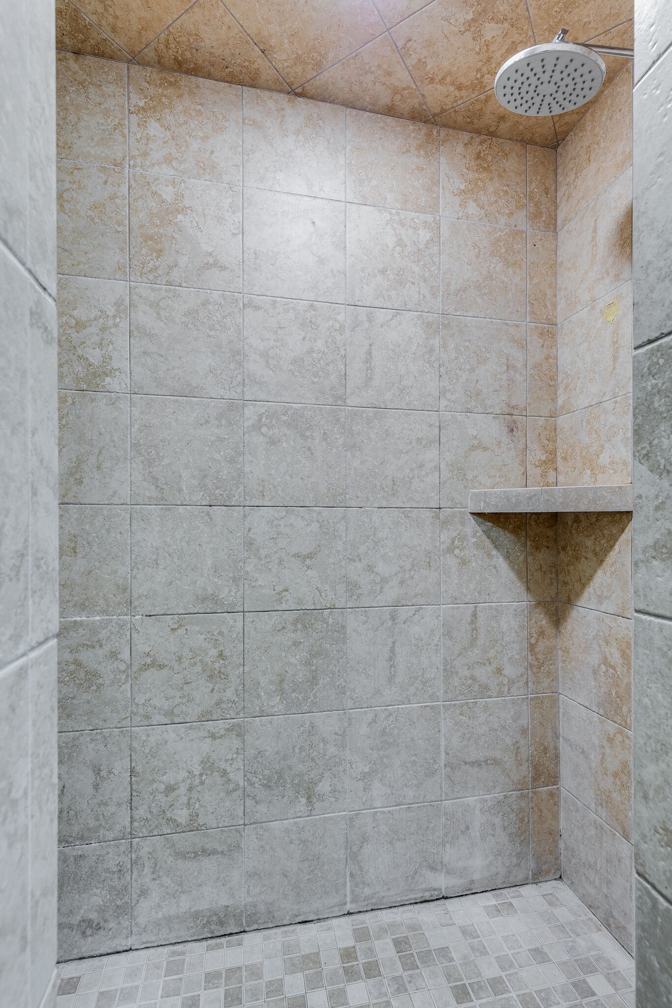 675 Holloway Road Lebanon, TN 37090 - Photo 24 of 32 a bathroom with a shower