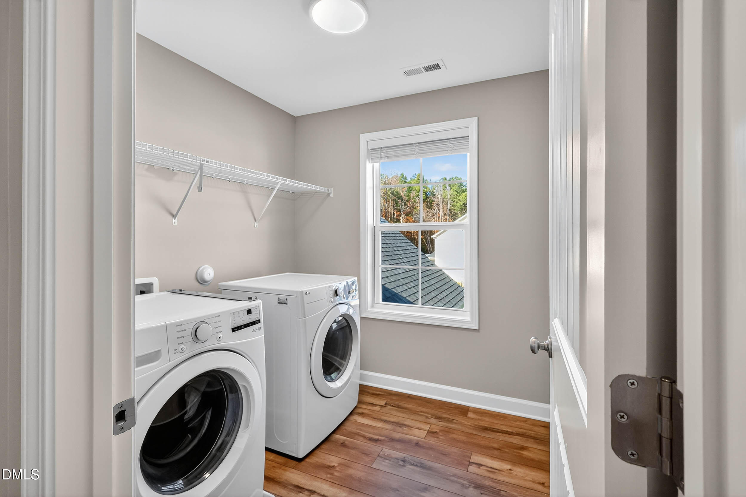 520 Husketh Road Youngsville, NC 27596 - Photo 45 of 63 a view of livingroom with washer and dryer