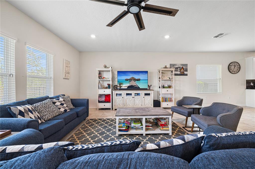 11368 Satire Street Orlando, FL 32832 - Photo 35 of 99