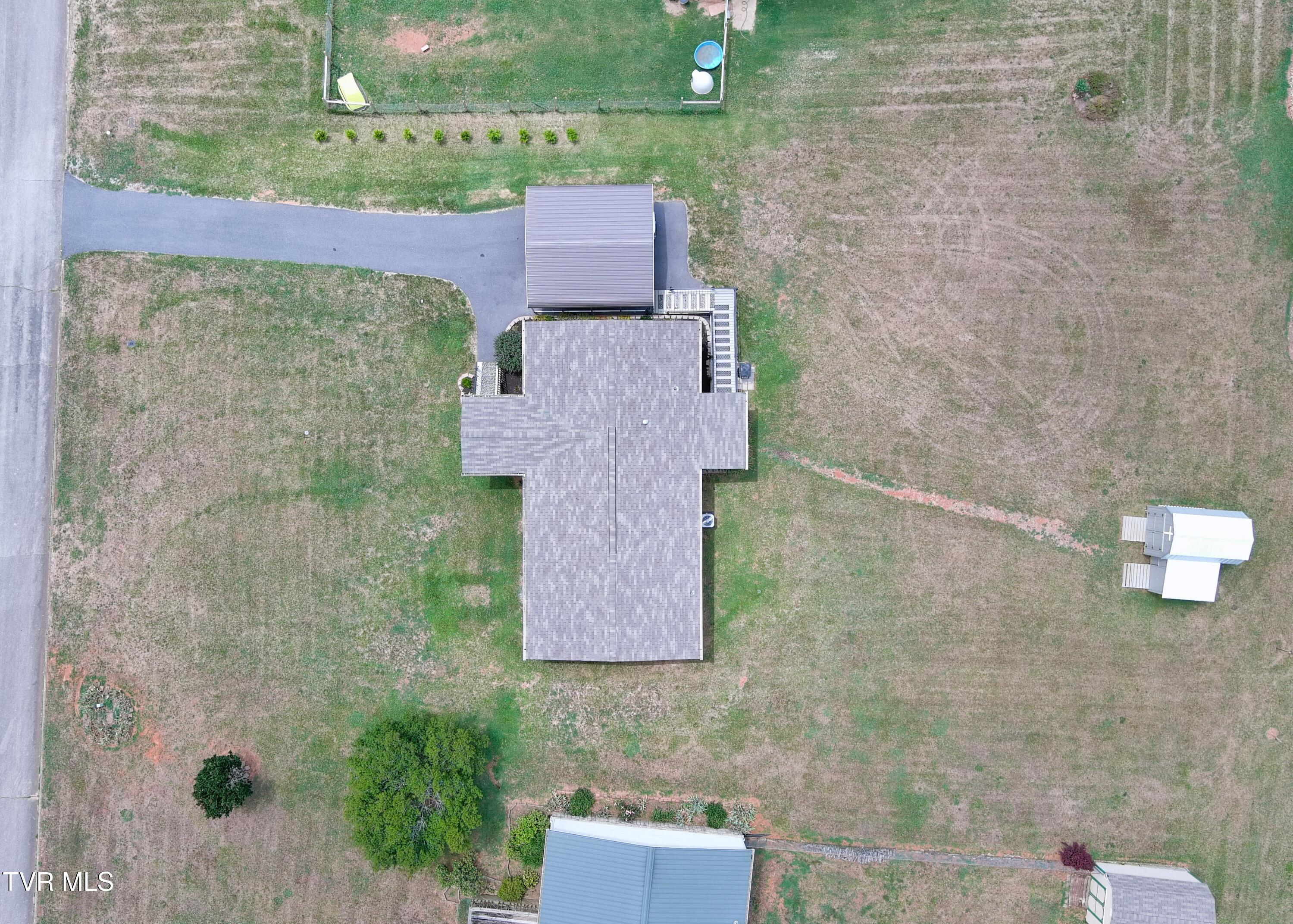 125 Ebenezer Loop Chuckey, TN 37641 - Photo 3 of 40 Aerial