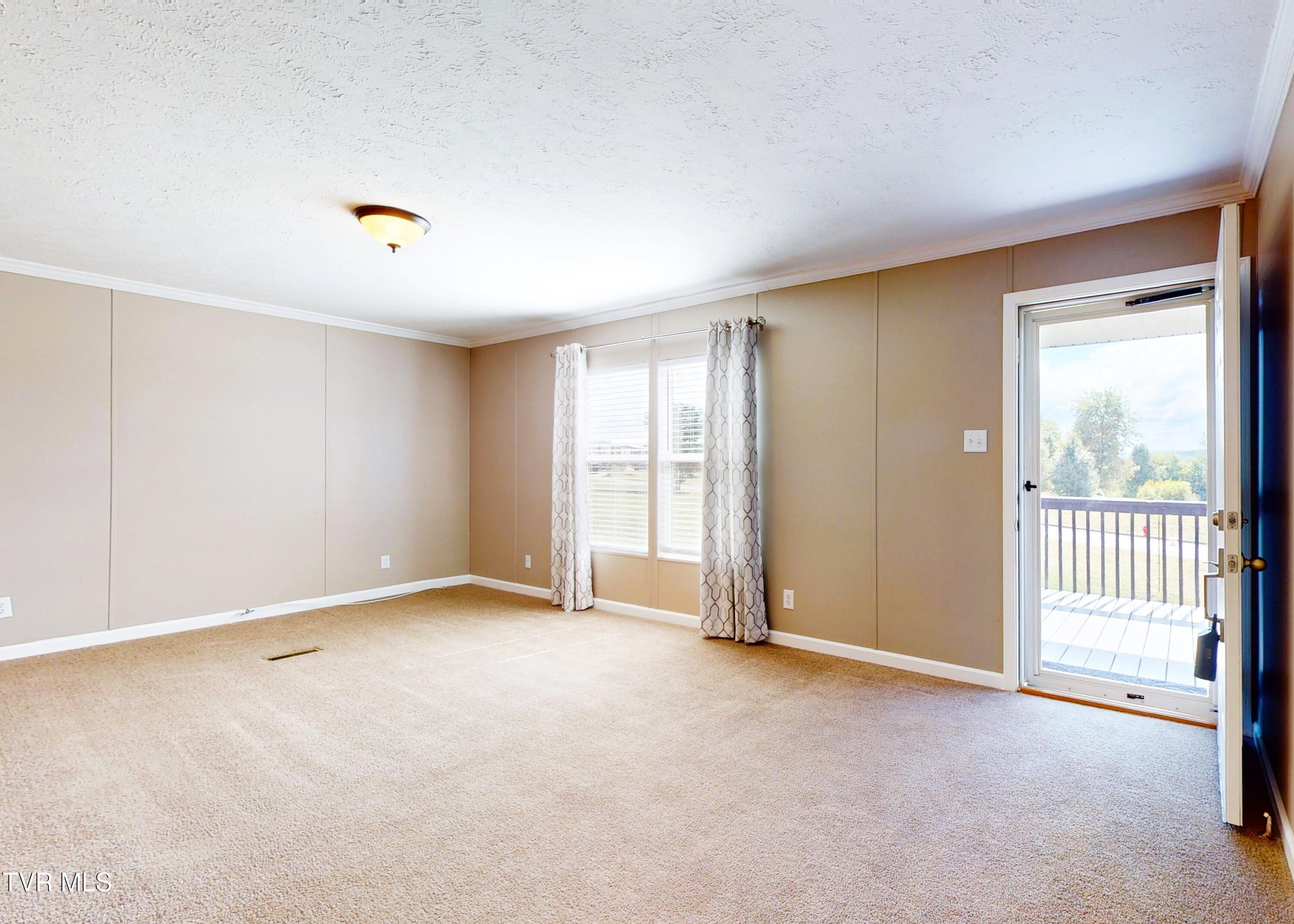 125 Ebenezer Loop Chuckey, TN 37641 - Photo 9 of 40 Living Room