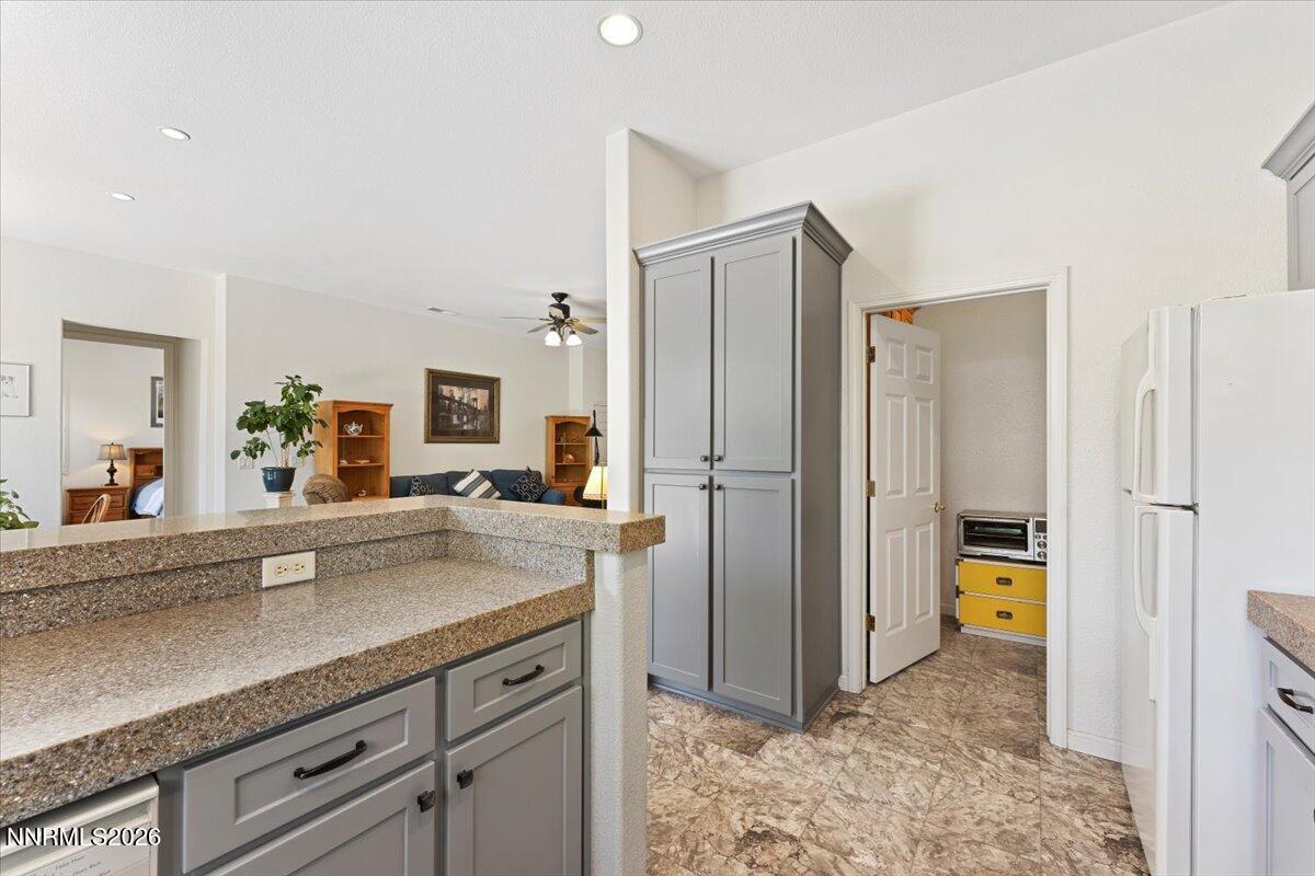 1731 Emerald Bay Drive Reno, NV 89521 - Photo 16 of 36 16-1731 Emerald Bay Reno NV 89521 (16 of