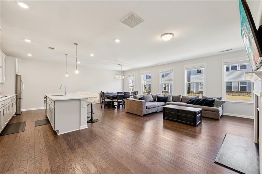 4193 Halton Road Duluth, GA 30097 - Photo 5 of 32