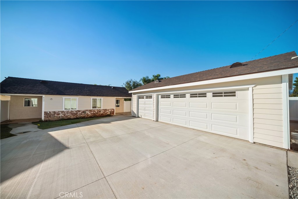 831 North Sunflower Avenue Covina, CA 91724 - Photo 6 of 48