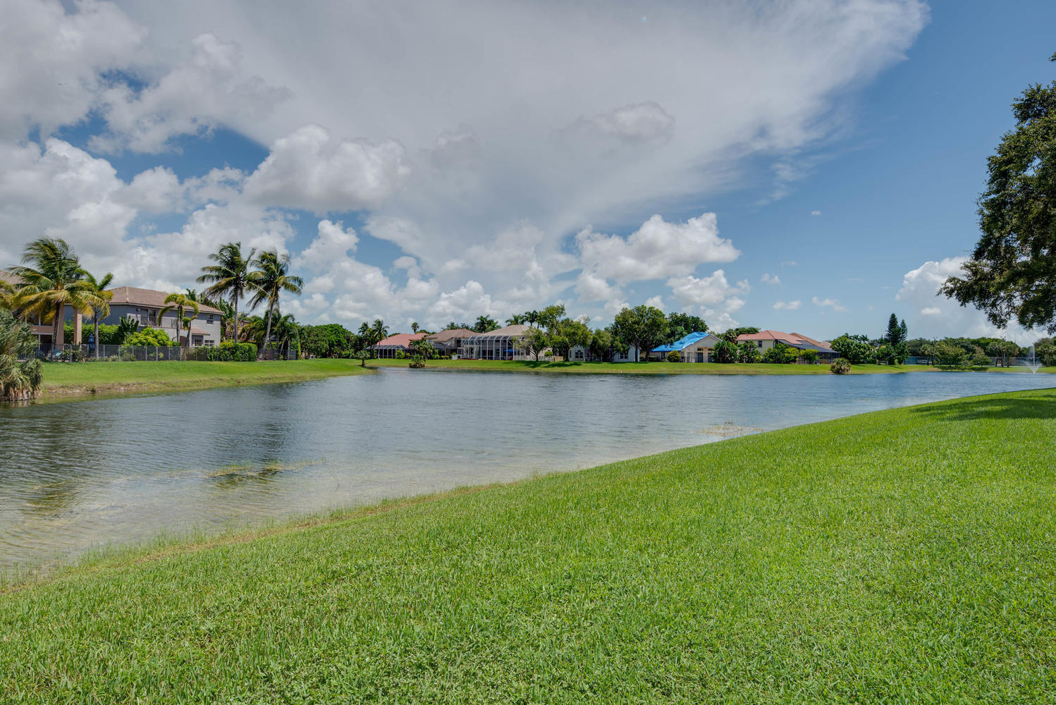 22295 Holcomb Place Boca Raton, FL 33428 - Photo 29 of 38 Lake