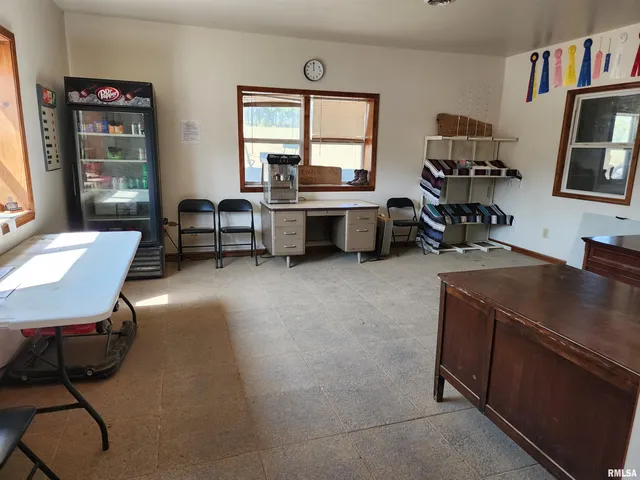 $749,000 | 1230 Highway 45, Vienna, IL 62995