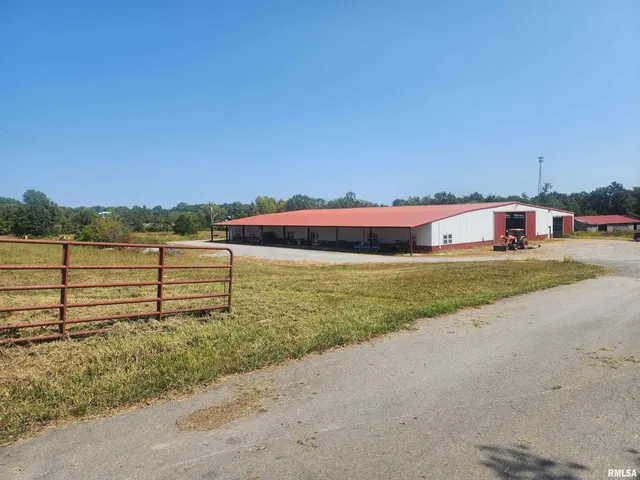 $749,000 | 1230 Highway 45, Vienna, IL 62995