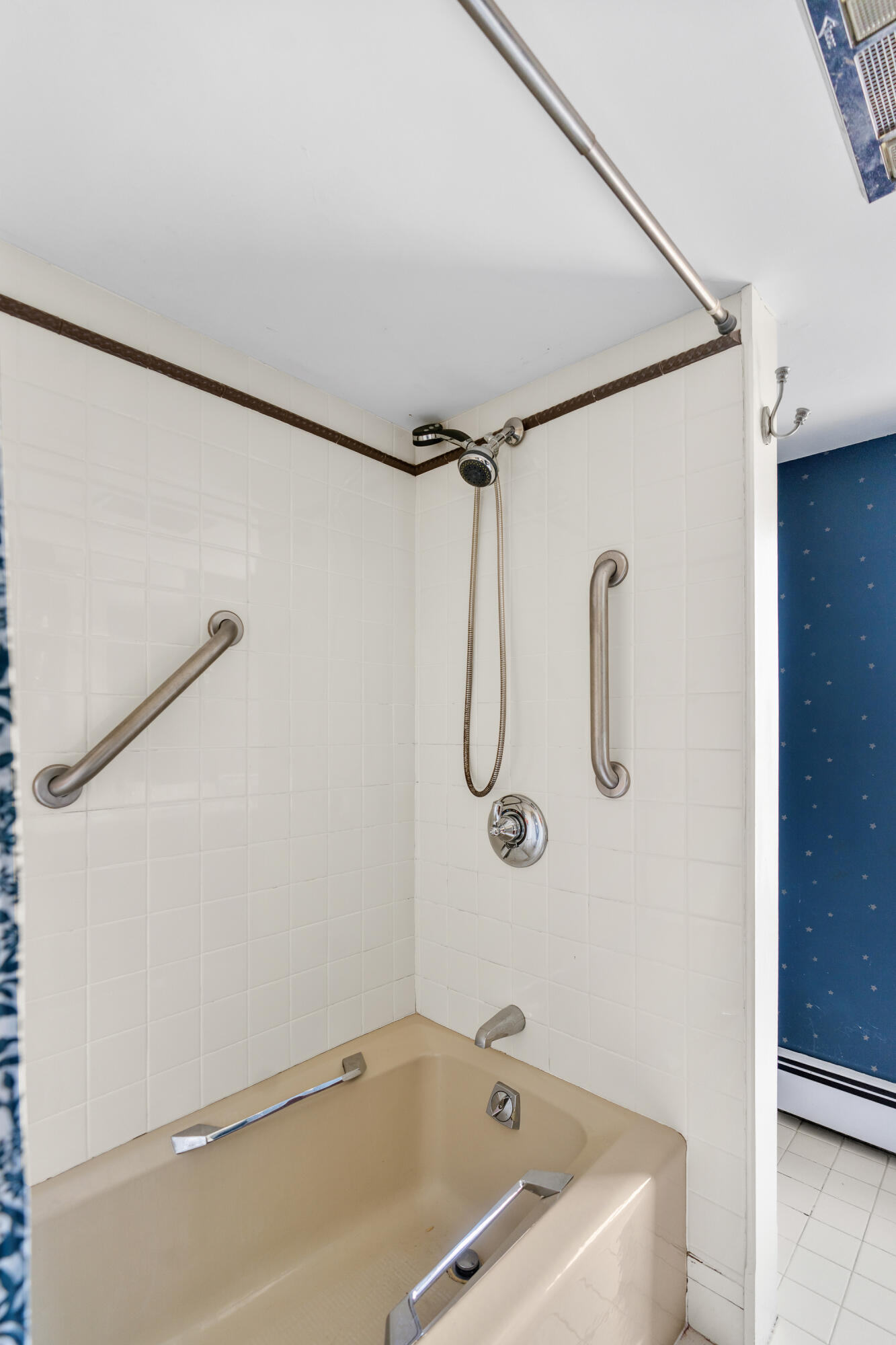 26 Grove Street Bath, ME 04530 - Photo 65 of 92 26 Grove Street Bath 056