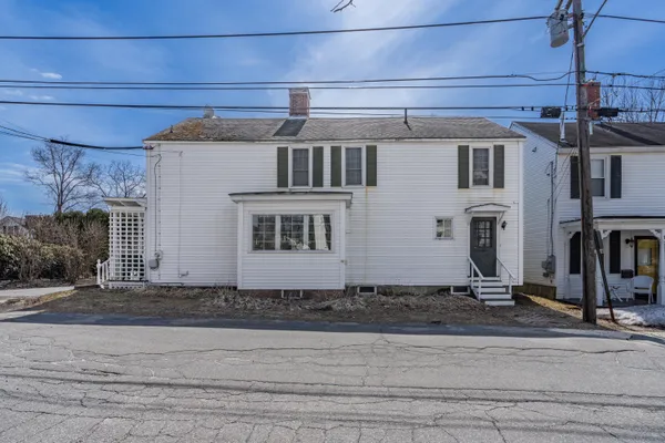 $550,000 | 26 Grove Street, Bath, ME 04530